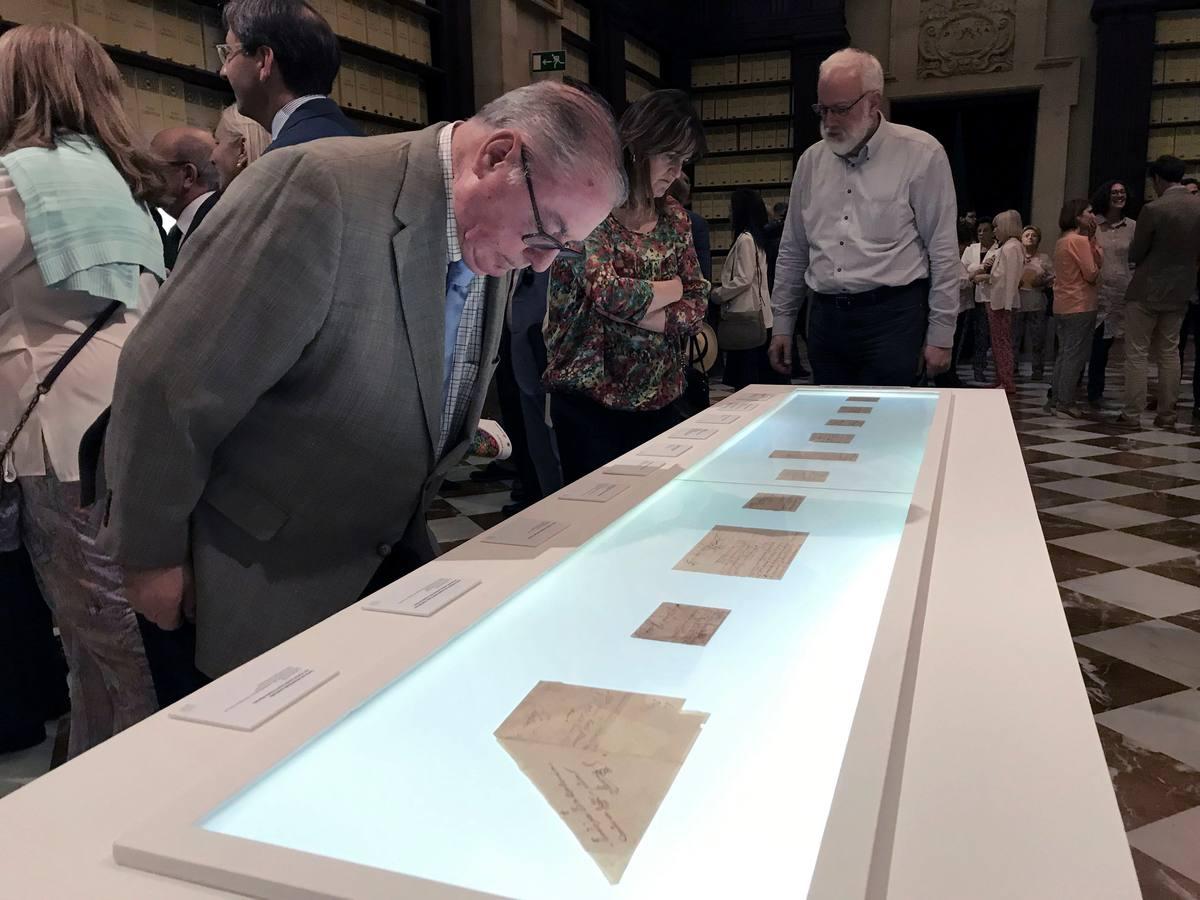 El Archivo de Indias muestra una carta de Colón en una exposición sobre correspondencia de ultramar